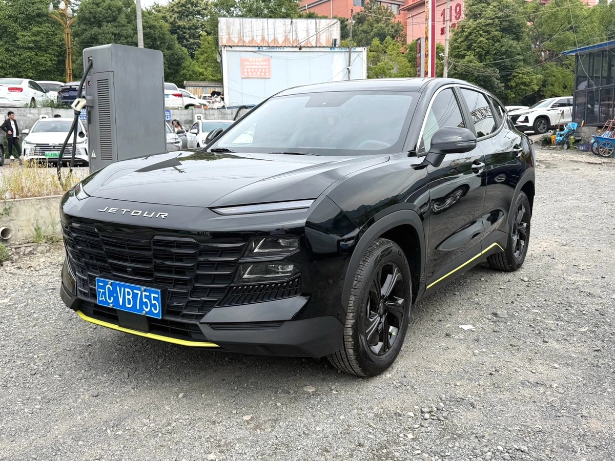 Jetour Dashing 1.5 AMT