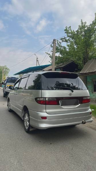 Toyota Previa II (XR30, XR40) 2.4 MT