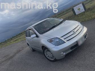 Toyota Ist I 1.3 AT