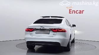 Jaguar XF II 2.0d AT