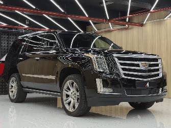 Cadillac Escalade IV 6.2 AT 4WD