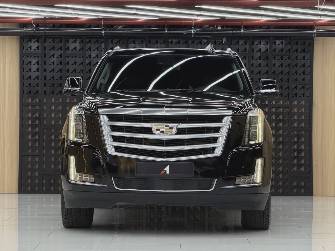 Cadillac Escalade IV 6.2 AT 4WD