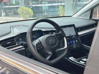 Hyundai Custo 2.0 AT