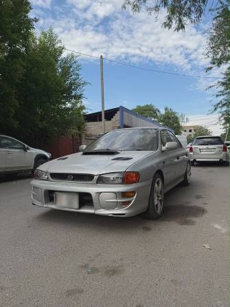 Subaru Impreza I 2.0 MT 4WD
