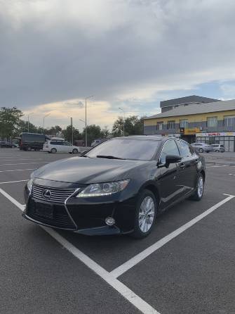 Lexus ES VI 300h 2.5hyb CVT
