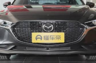 Mazda 3 IV (BP) 2.0 AT