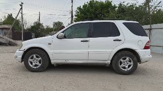 Mercedes-Benz M-Класс I (W163) 320 3.2 AT 4WD