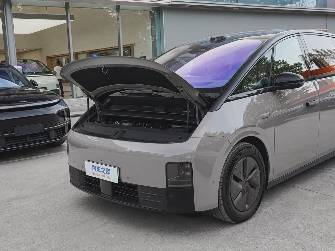 LiXiang Mega 102.7 kWh Electro AT 4WD