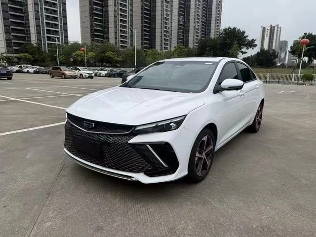 Открыть фото Geely Emgrand L 1.4 CVT