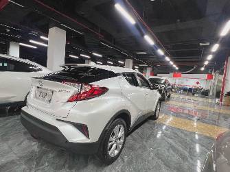 Toyota Izoa I Рестайлинг 2.0 CVT