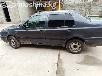 Volkswagen Vento 1.8 MT