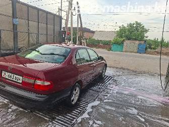 Toyota Carina VI (T190) E 1.8 MT