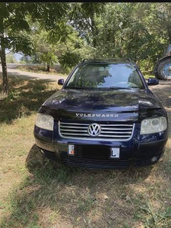 Volkswagen Passat B5 Рестайлинг 1.8 AT