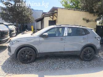 Volkswagen Tharu XR 1.5 AT