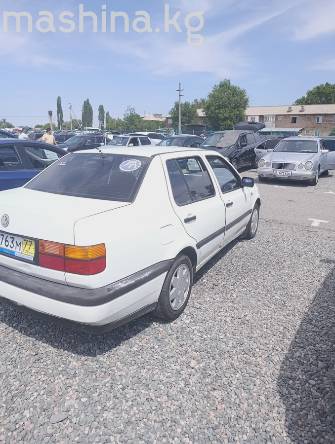 Volkswagen Vento 1.8 MT