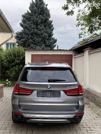 BMW X5 III (F15) 35d 3.0d AT 4WD