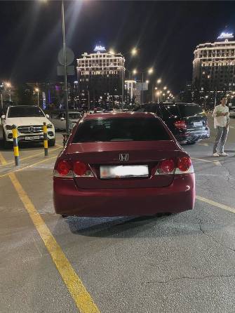 Honda Civic VIII 1.8 AT