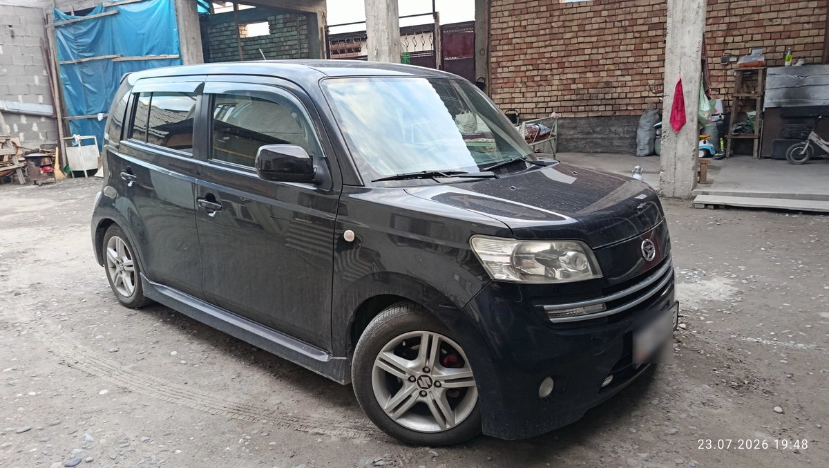 Daihatsu Materia 1.5 MT 4WD