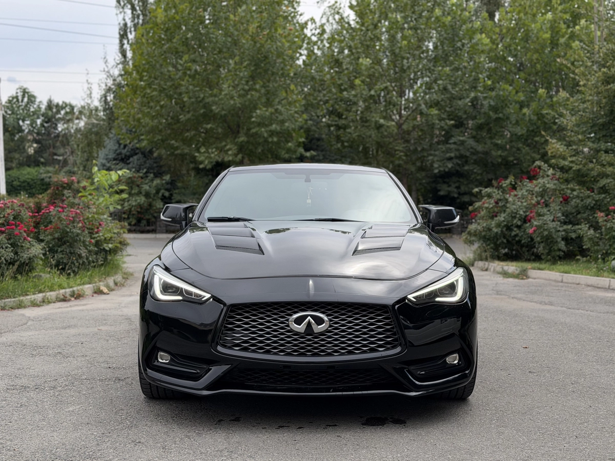 Открыть фото Infiniti Q60 3.7 AT 4WD