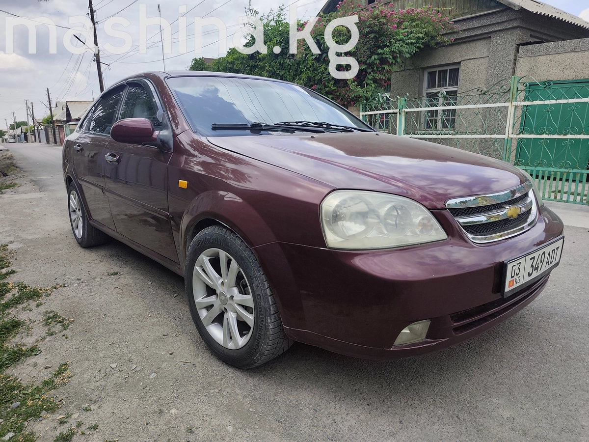 Chevrolet Lacetti 1.6 MT