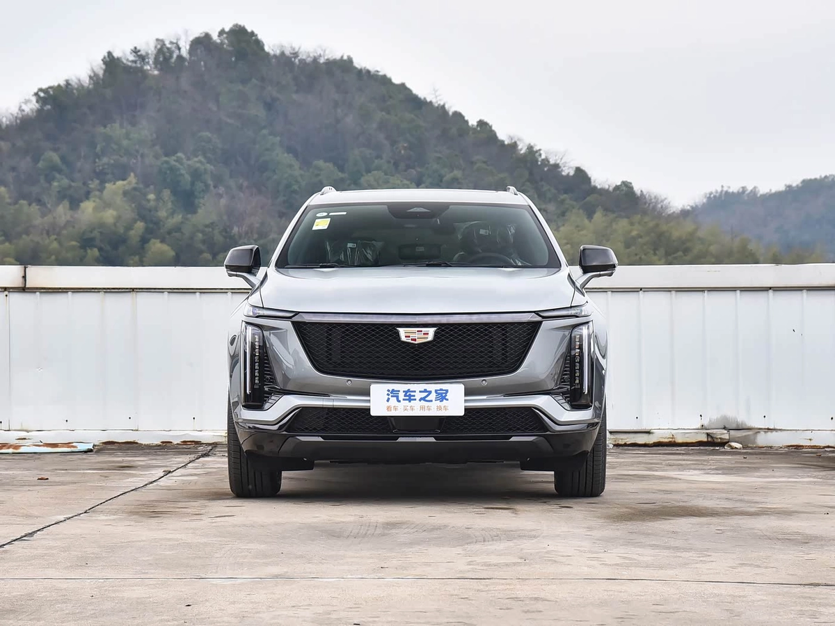 Cadillac XT5 I Рестайлинг 2.0 AT