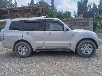 Mitsubishi Pajero III 3.2d AT 4WD