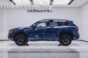 Volkswagen Touareg III 3.0 AT 4WD
