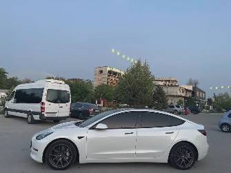 Tesla Model 3 I Performance Electro AT 4WD