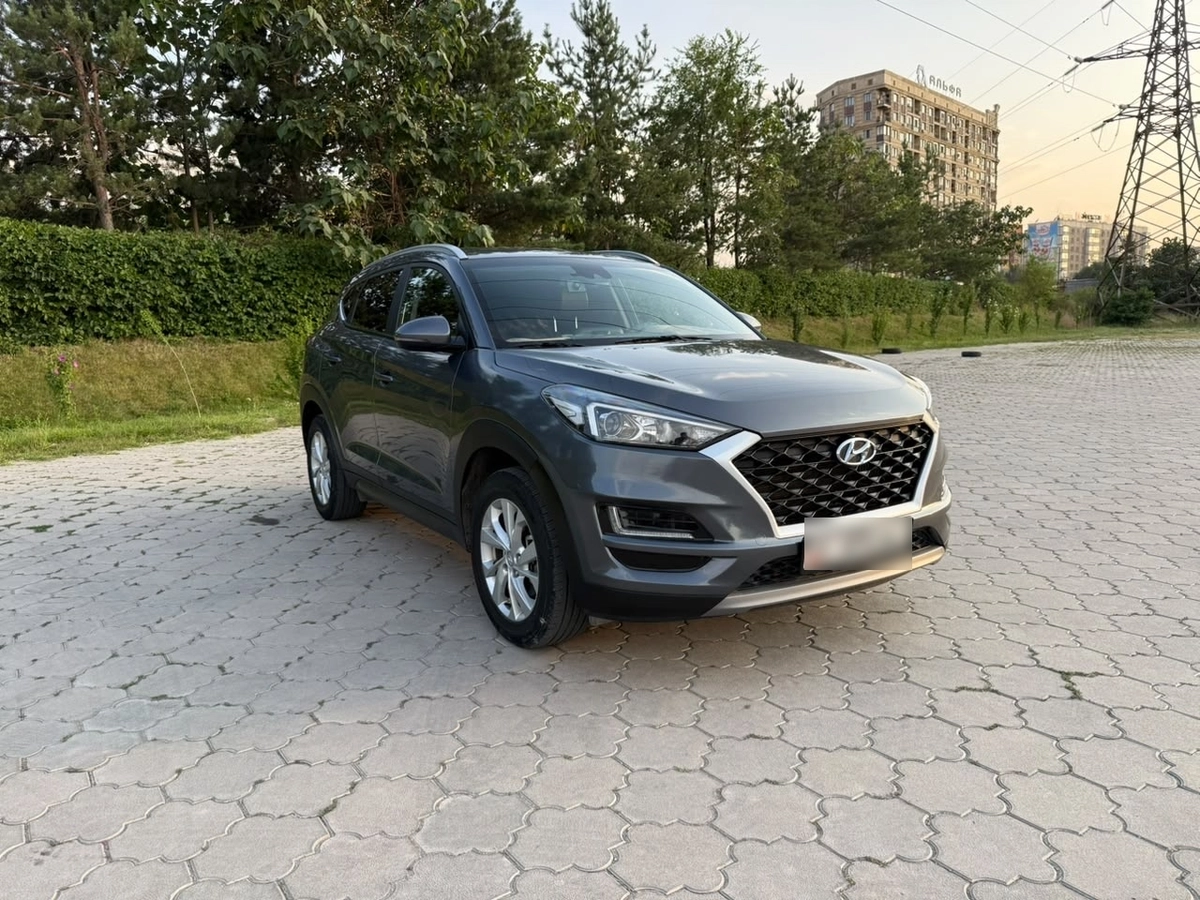 Hyundai Tucson III 2.0d AT