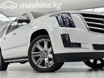 Cadillac Escalade IV ESV 6.2 AT 4WD