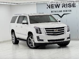 Cadillac Escalade IV ESV 6.2 AT 4WD