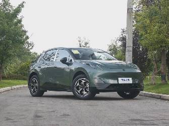 Lynk & Co Z20 Electro AT