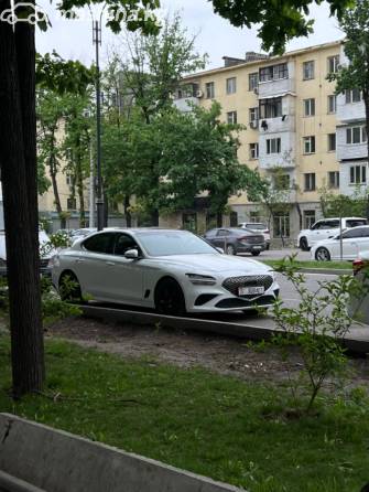 Genesis G70 I Рестайлинг 2.0 AT 4WD