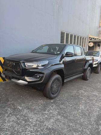 Toyota Hilux VIII Рестайлинг 2.8d AT 4WD