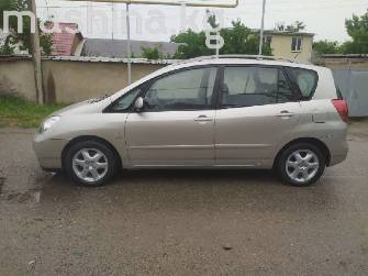 Toyota Corolla Verso I 1.8 AT