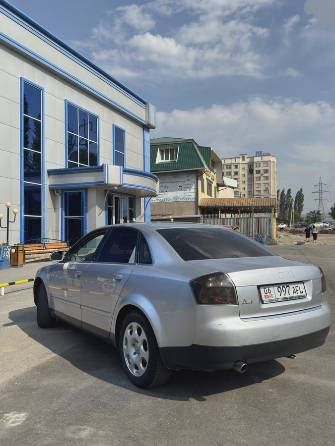 Audi A4 II (B6) 2.0 MT