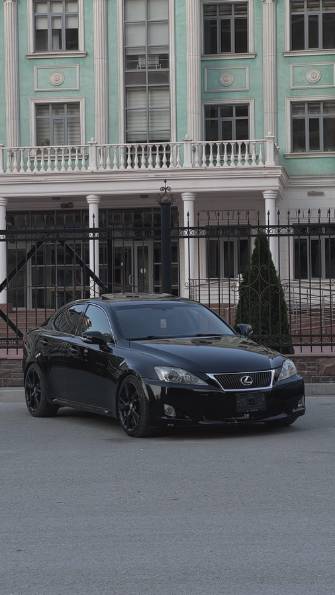 Lexus IS II Рестайлинг 250 2.5 AT