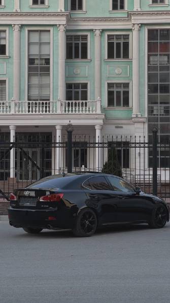 Lexus IS II Рестайлинг 250 2.5 AT