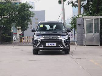 Mitsubishi Outlander III Рестайлинг 3 2.0 CVT