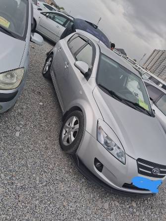 Kia Ceed I 1.6 AT