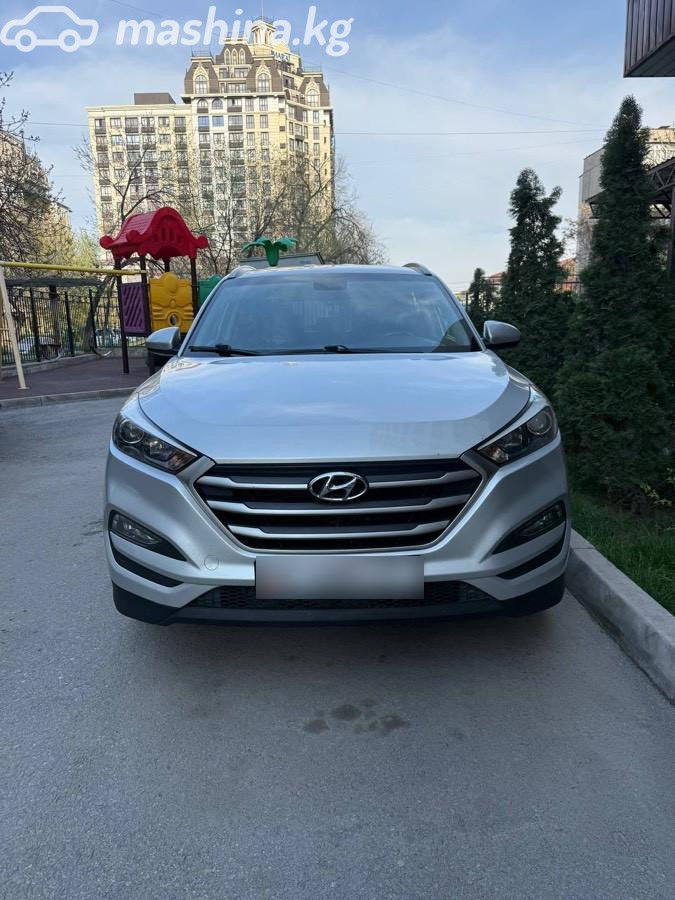 Открыть фото Hyundai Tucson III 2.0 AT 4WD