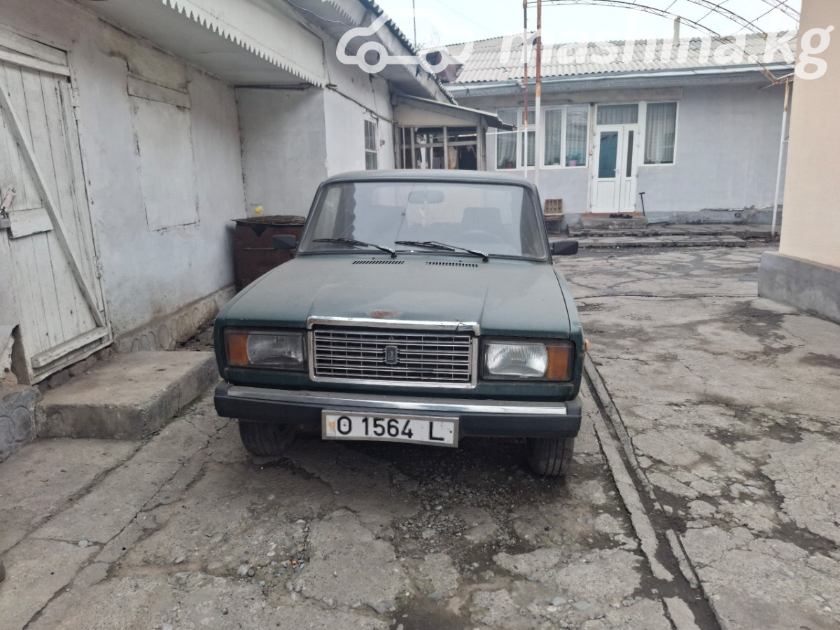 ВАЗ (Lada) 2107 2107 1.5 MT