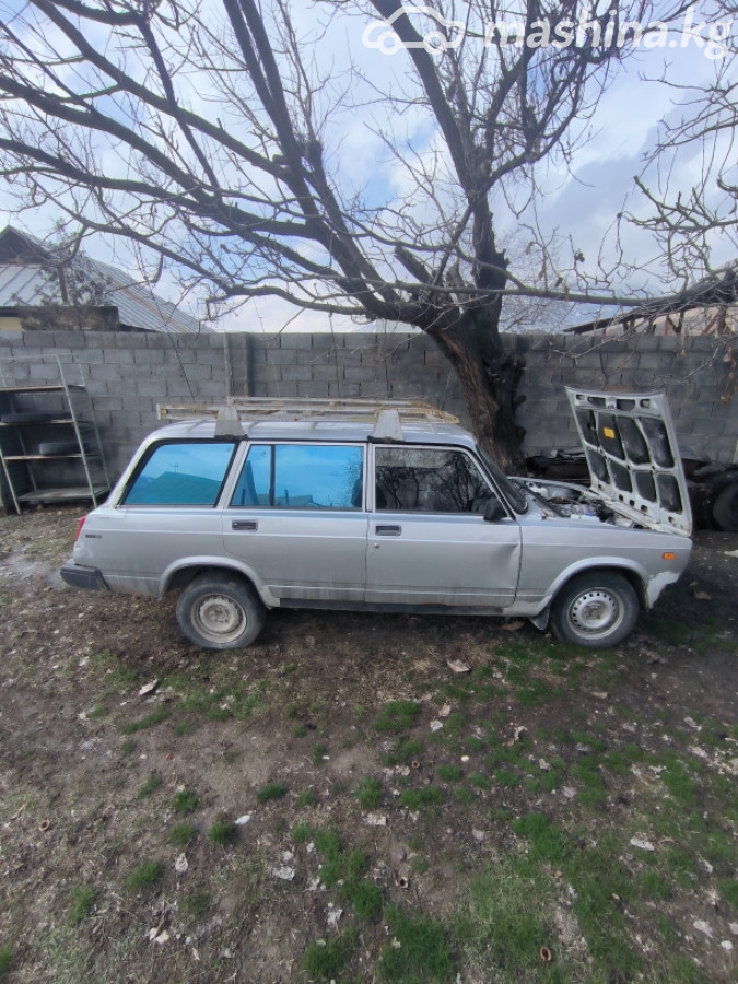 ВАЗ (Lada) 2104 21041i 1.6 MT