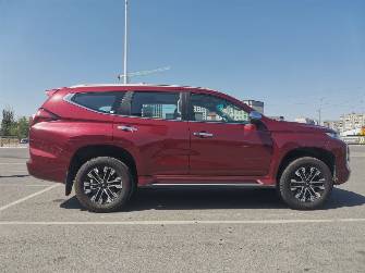 Mitsubishi Montero Sport III Рестайлинг 3.0 AT 4WD