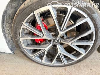 Audi A5 III (B10) 2.0 AMT 4WD