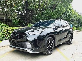 Toyota Crown Kluger 2.5hyb AT 4WD