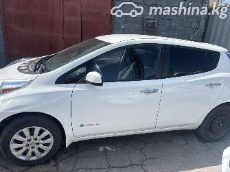 Nissan Leaf I (ZE0/AZE0) Electro AT