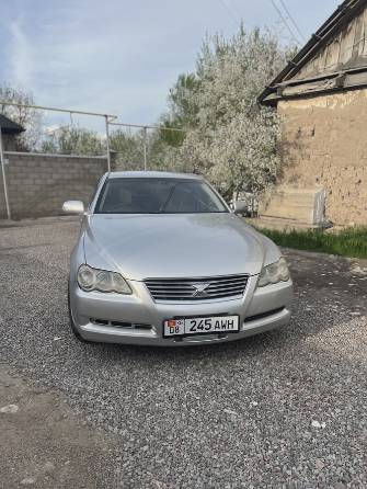 Toyota Mark X I 2.5 AT 4WD