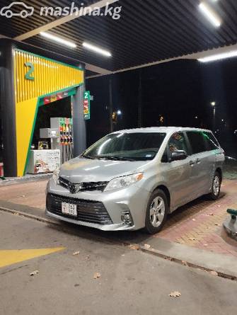 Toyota Sienna III Рестайлинг 2 3.5 AT