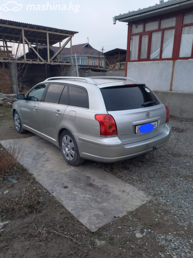 Toyota Avensis II 1.8 MT